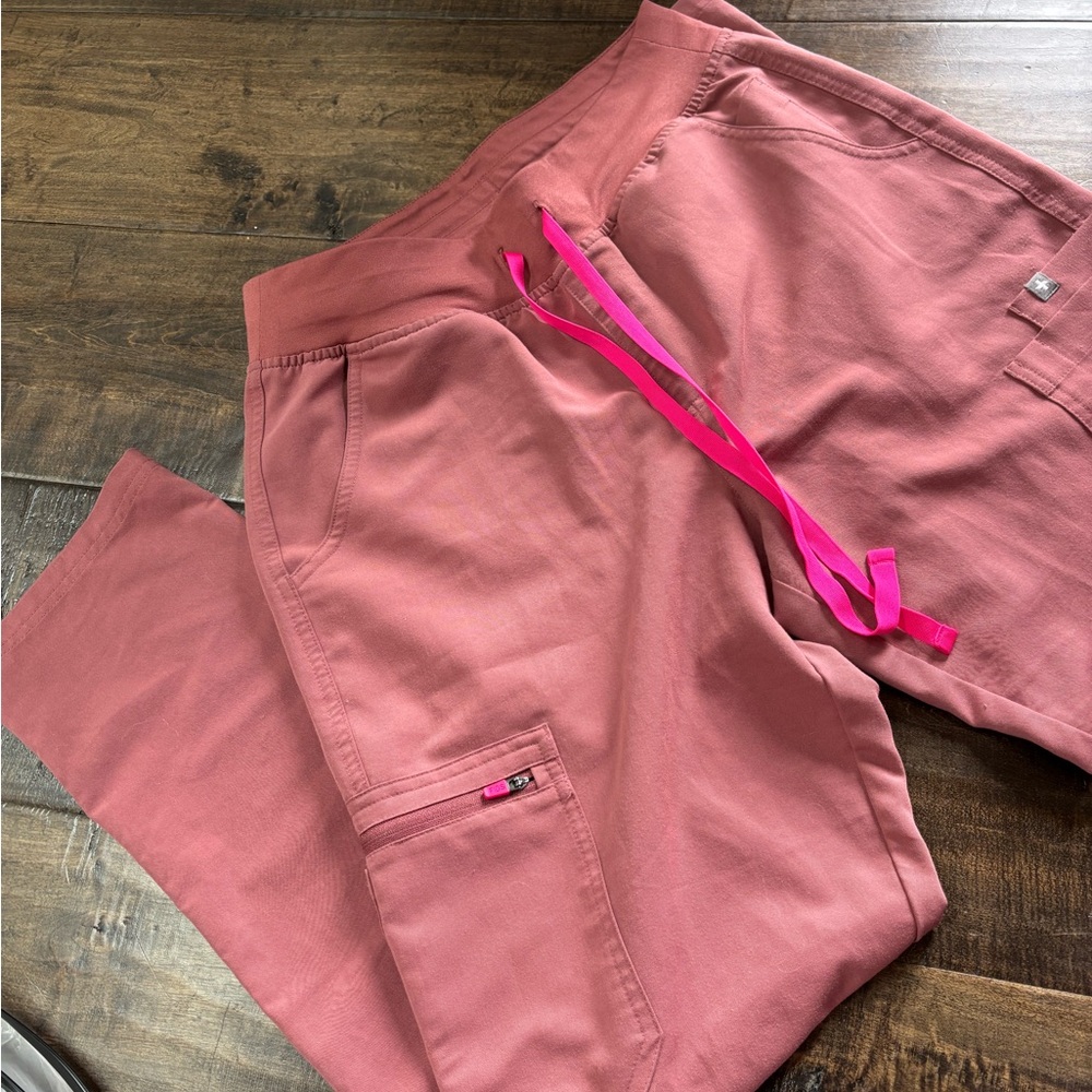 Figs scrub pants